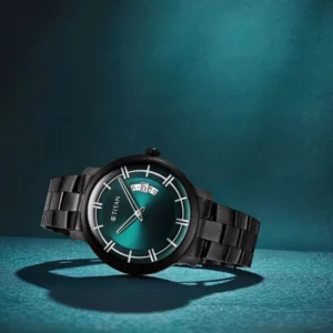 Titan Classic Distincta Green Dial Analog with Date Stainless Steel Strap Watch for Men - TITAN 90170NM01